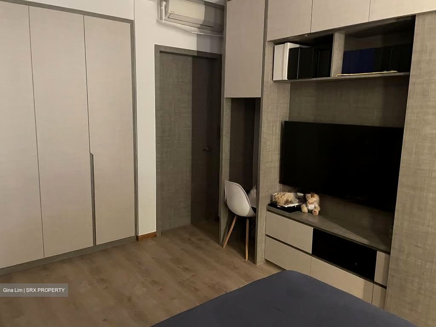 Residences Botanique (D19), Condominium #566573071